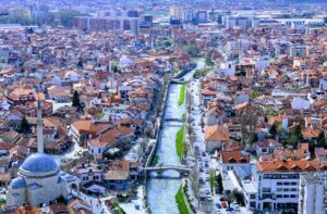 Foto von Besart Ademi auf Unsplash