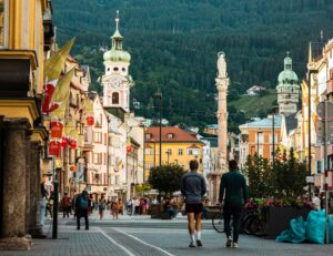 Foto von Mikolas Voborsky auf Unsplash